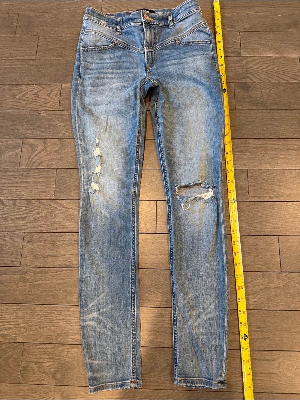 Express Women's Light Blue Distressed Skinny Jeans